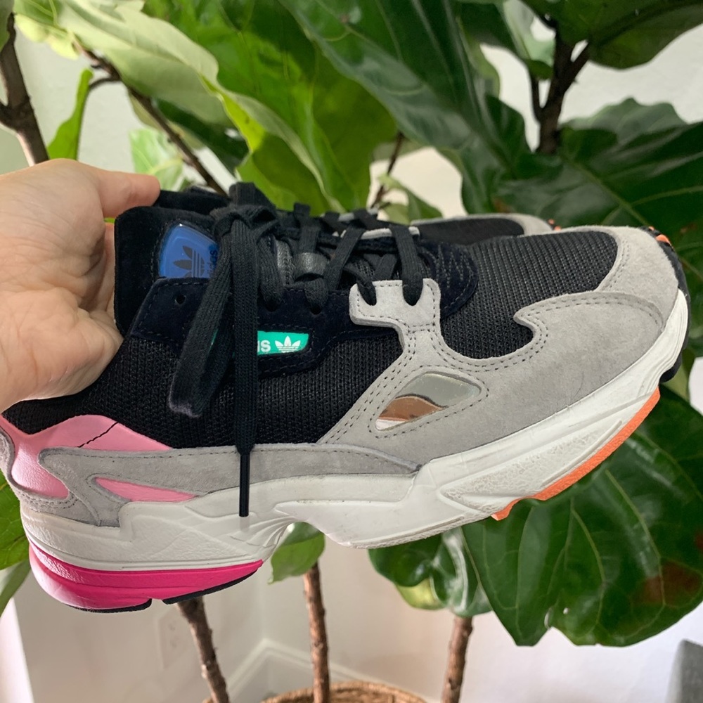 Adidas Originals Falcon Sneaker in Black Multi